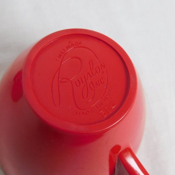 Royalon Melamine Melmac Red White Coffee Tea Cup #304 USA Set of 2 Vintage FLAW - Picture 12 of 12